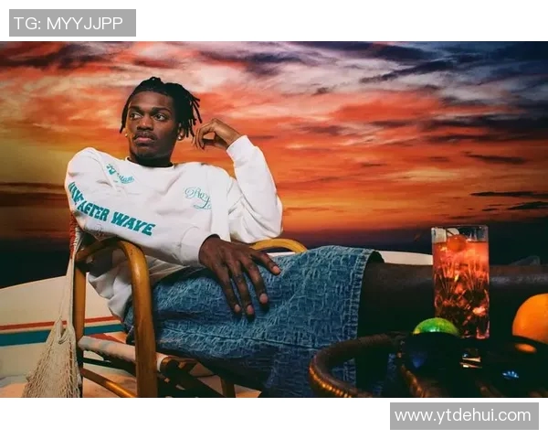 足球明星时尚穿搭解析展现运动与潮流的完美结合